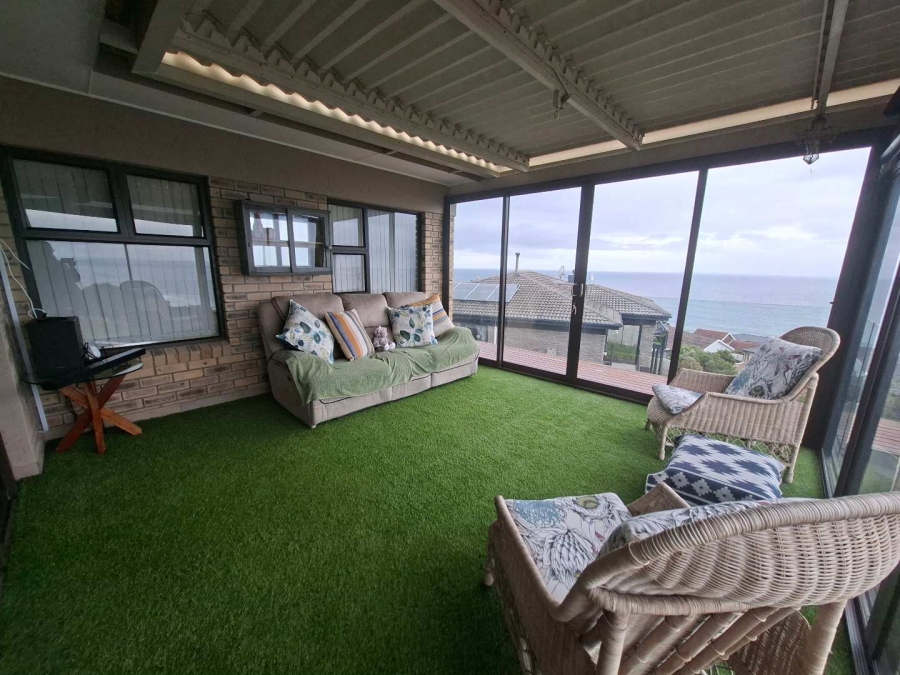3 Bedroom Property for Sale in Dana Bay Western Cape